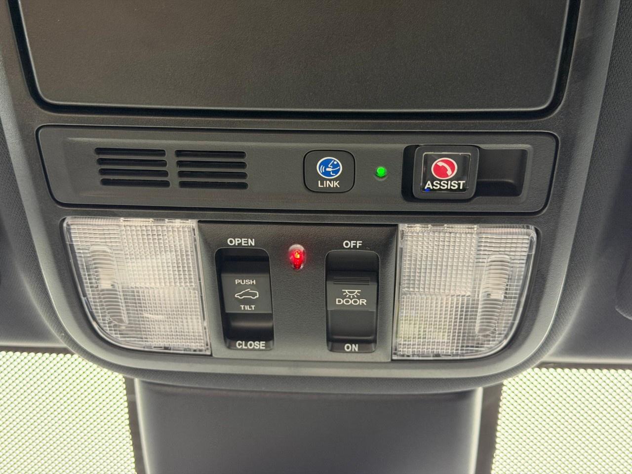 2023 Honda Odyssey Black Edition Auto Photo