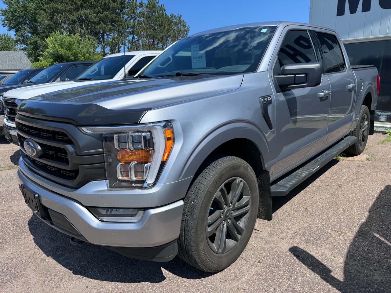 2022 Ford F-150 XLT Photo0