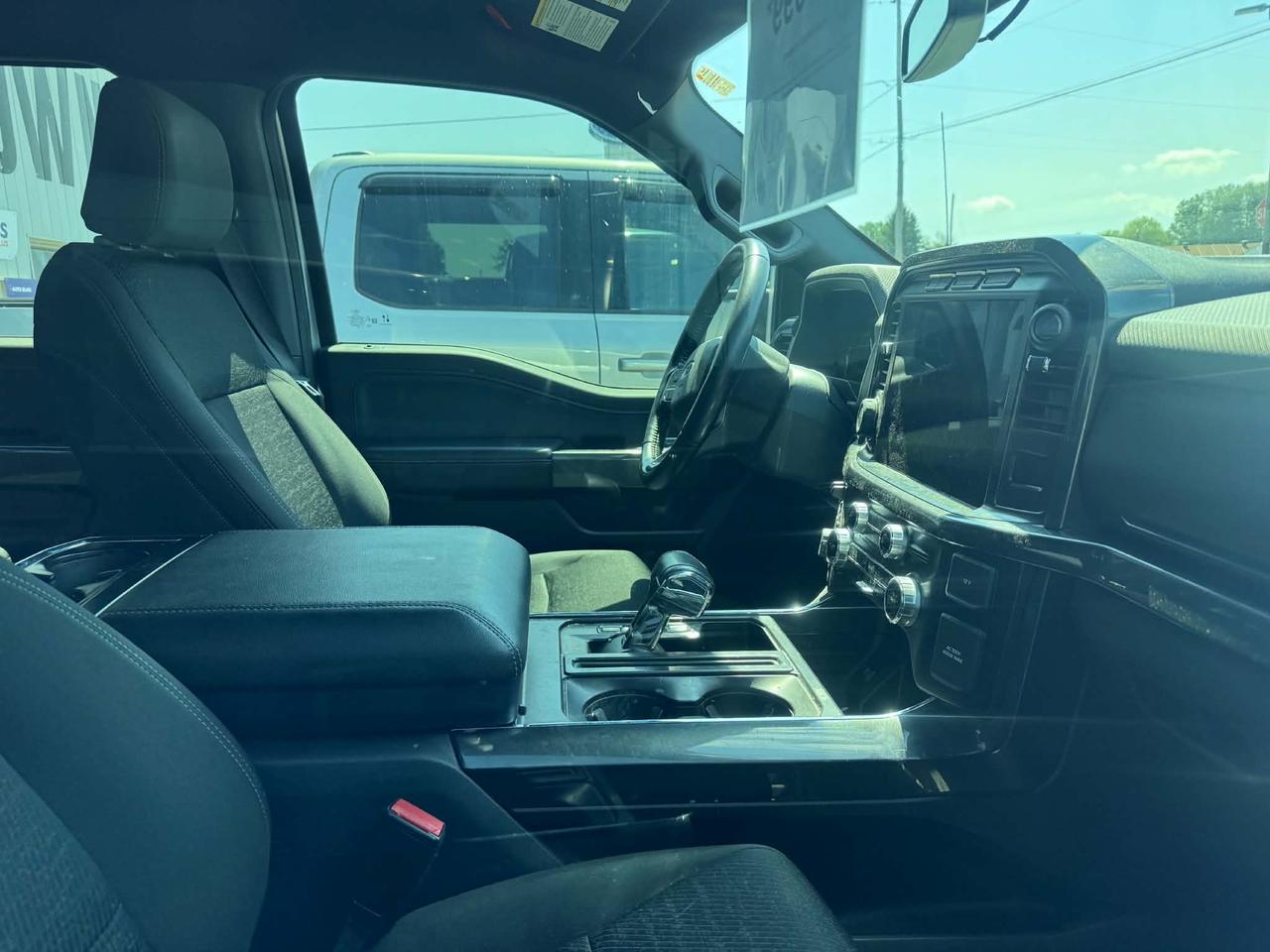 2022 Ford F-150 XLT Photo