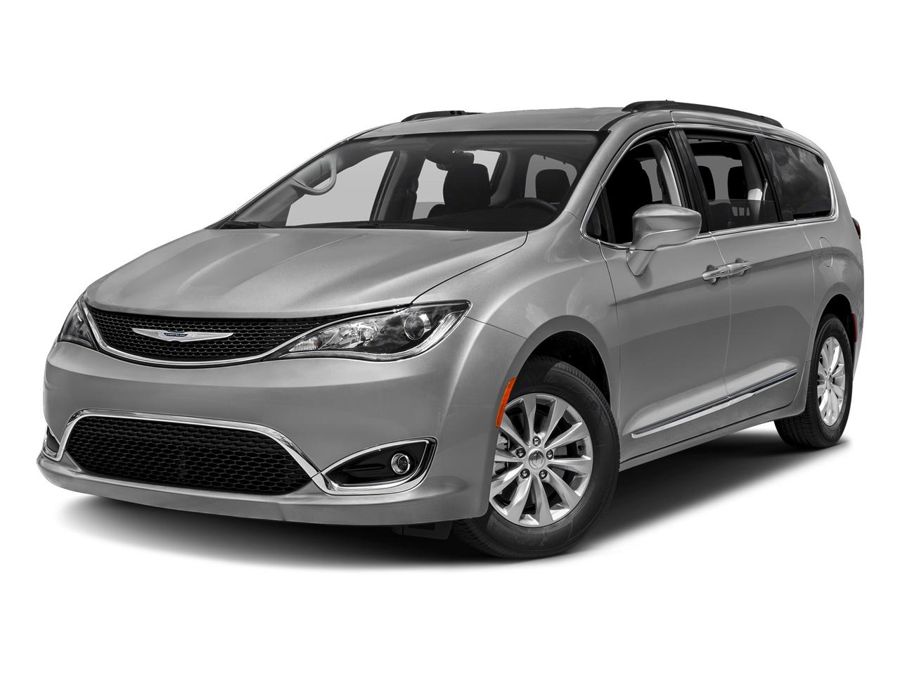 Used 2017 Chrysler Pacifica Touring-L for sale in Goderich, ON
