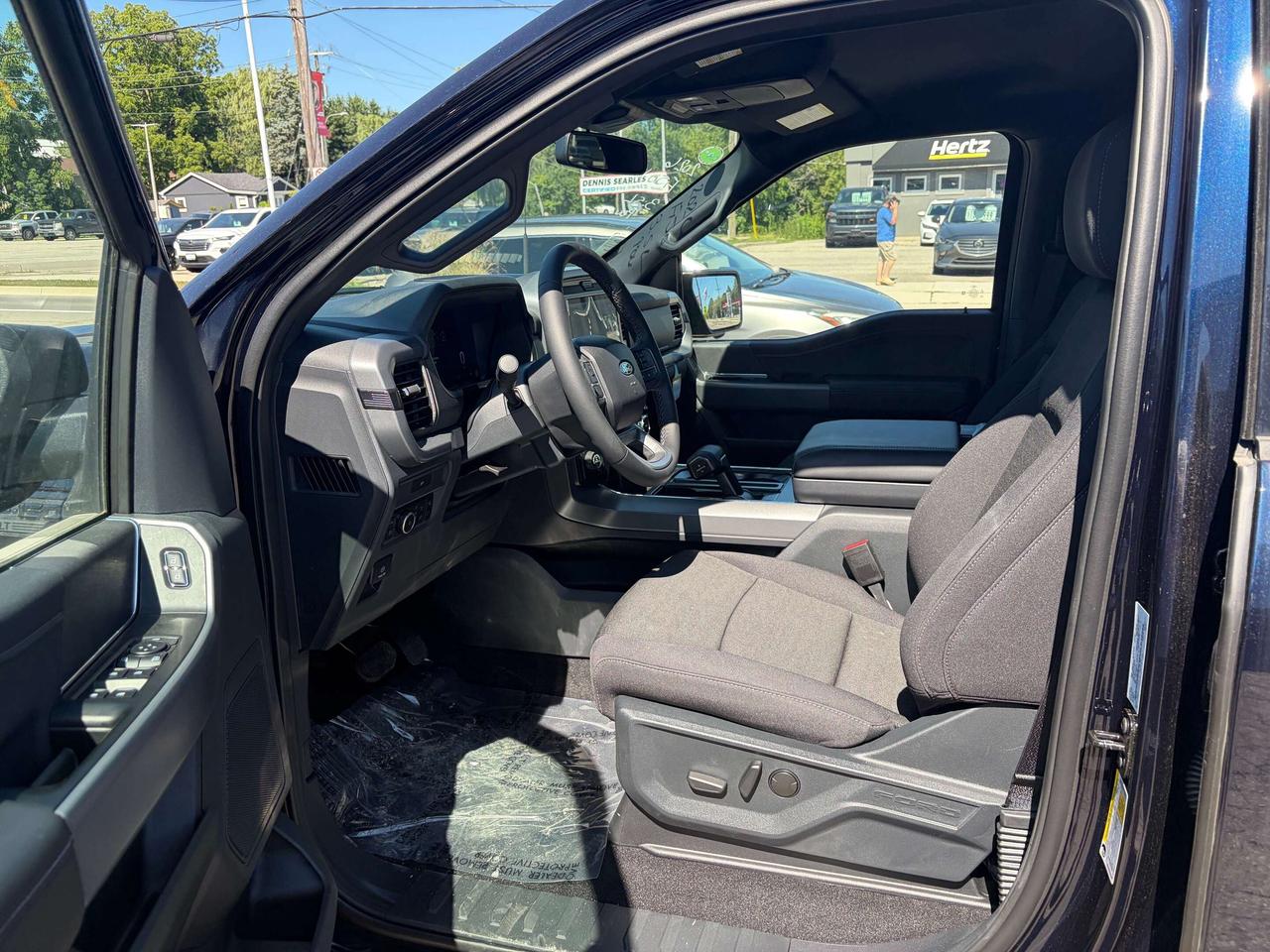 2026 Ford F-150 XLT Hybrid 4WD SuperCrew 5.5' Box Photo
