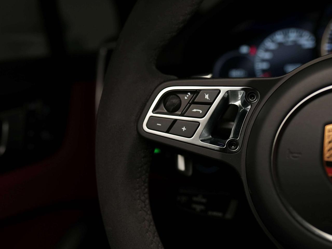 2019 Porsche Cayenne TURBO | PREMIUM PLUS PKG | 21 IN Photo