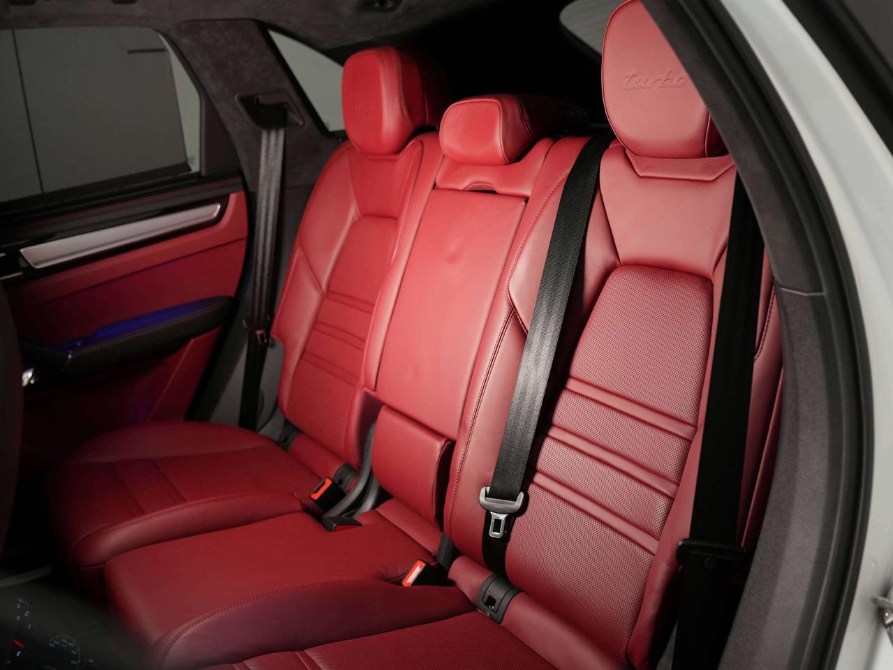 2019 Porsche Cayenne TURBO | PREMIUM PLUS PKG | 21 IN Photo