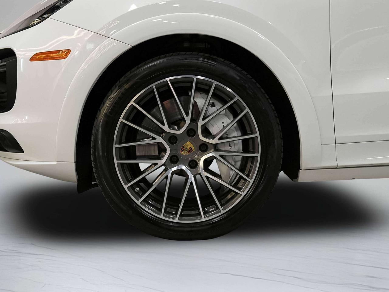 2019 Porsche Cayenne TURBO | PREMIUM PLUS PKG | 21 IN Photo