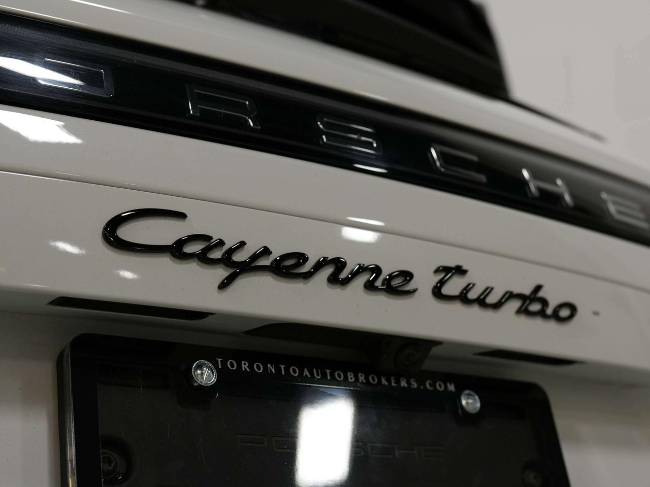 2019 Porsche Cayenne TURBO | PREMIUM PLUS PKG | 21 IN Photo