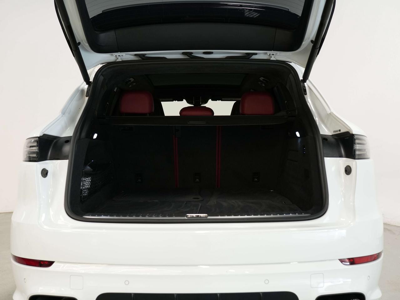 2019 Porsche Cayenne TURBO | PREMIUM PLUS PKG | 21 IN Photo