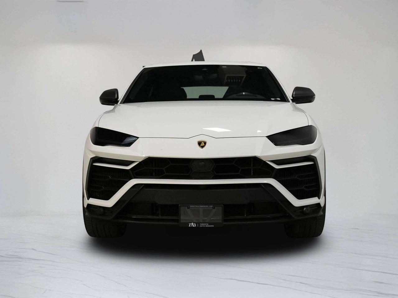 2019 Lamborghini Urus PANO | B&O | 22 IN Photo
