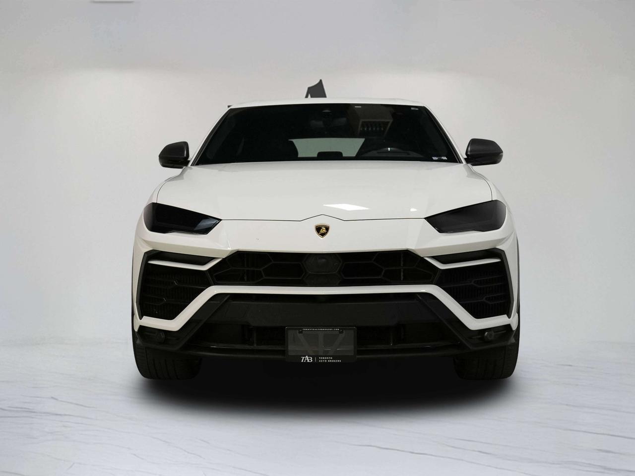 2019 Lamborghini Urus PANO | B&O | 22 IN Photo