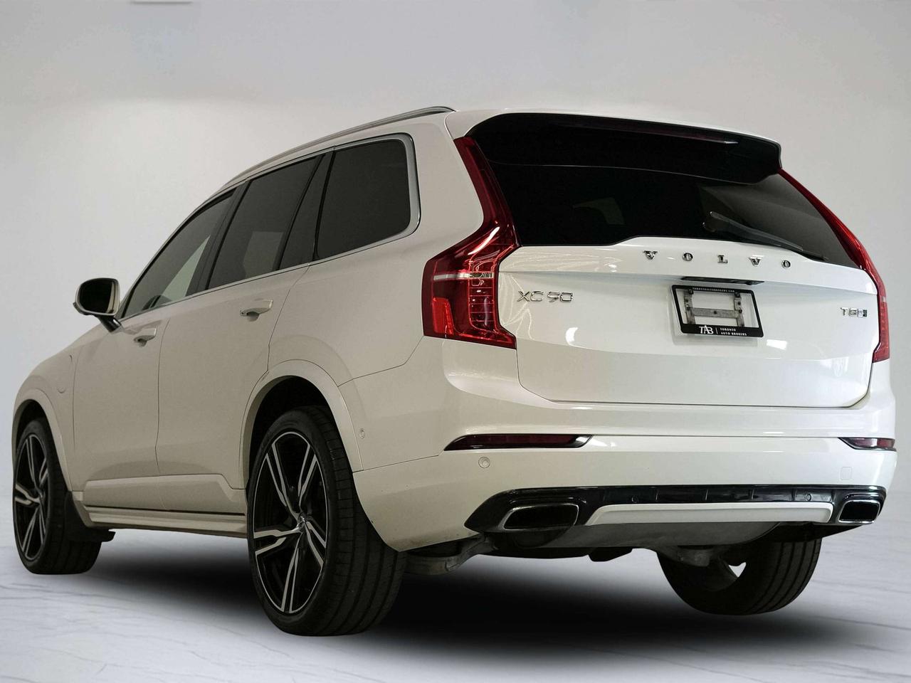 2016 Volvo XC90 T8 | R-DESIGN | 7 PASS | 22 IN Photo
