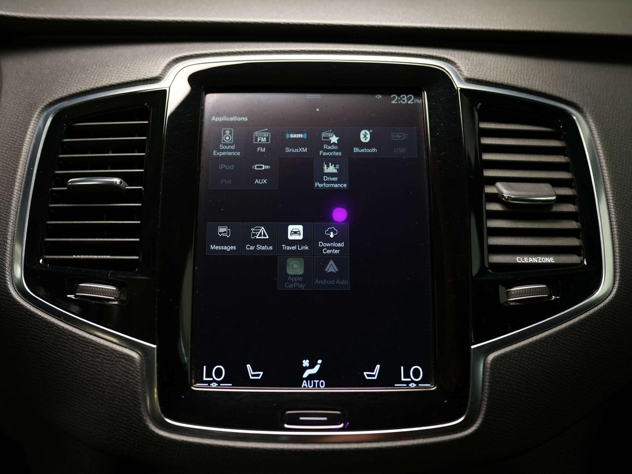 2016 Volvo XC90 T8 | R-DESIGN | 7 PASS | 22 IN Photo