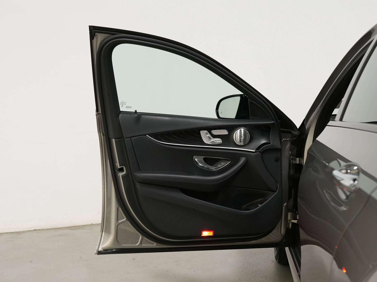 2022 Mercedes-Benz E-Class 450 | AMG | 4MATIC | PREMIUM PKG | HUD | PANO Photo