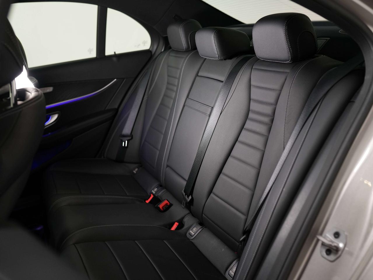 2022 Mercedes-Benz E-Class 450 | AMG | 4MATIC | PREMIUM PKG | HUD | PANO Photo