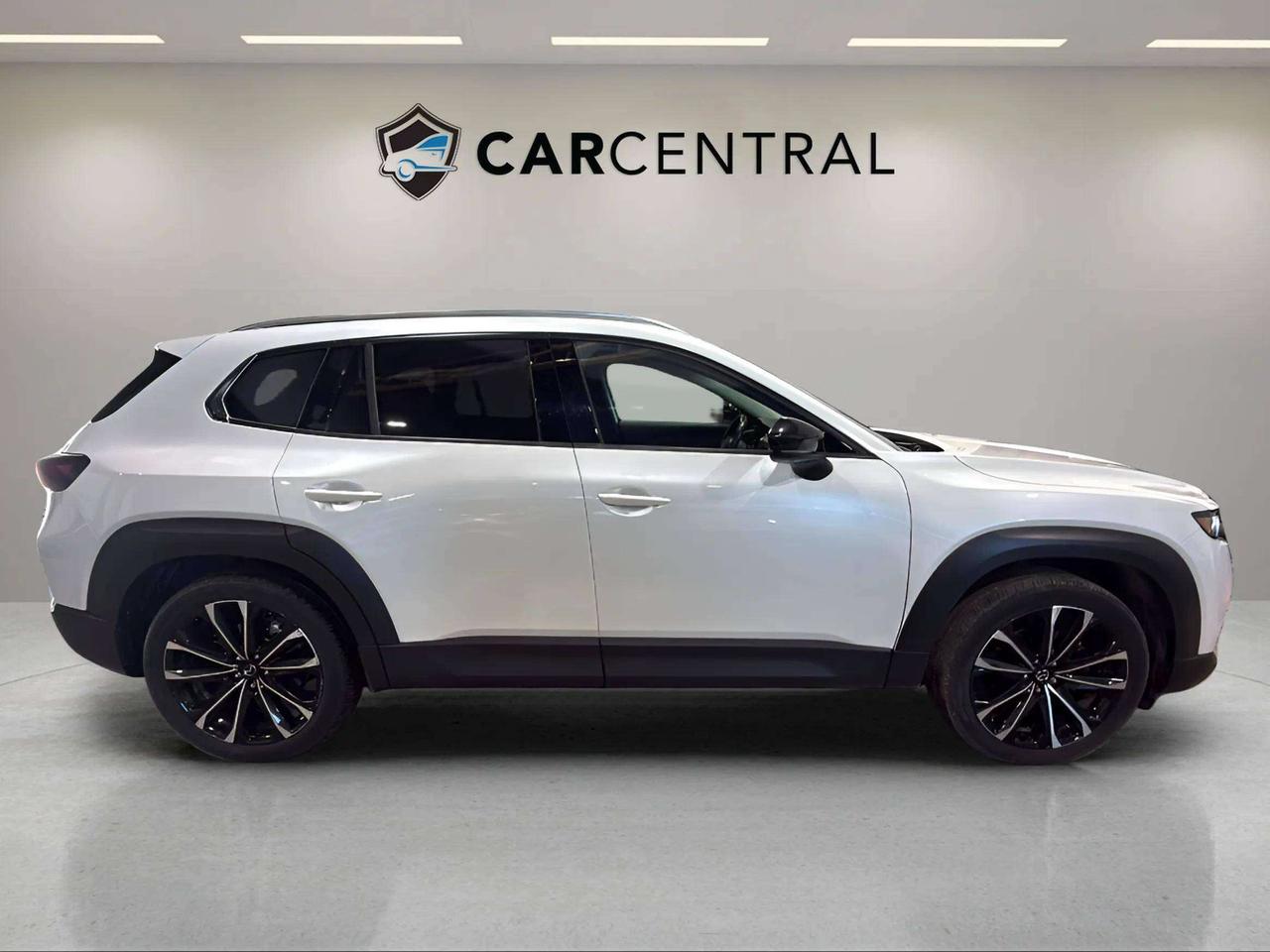 2023 Mazda CX-50 GT |CLEAN CARFAX | BOSE | HEADSUP |VENT SEATS|PANO Photo