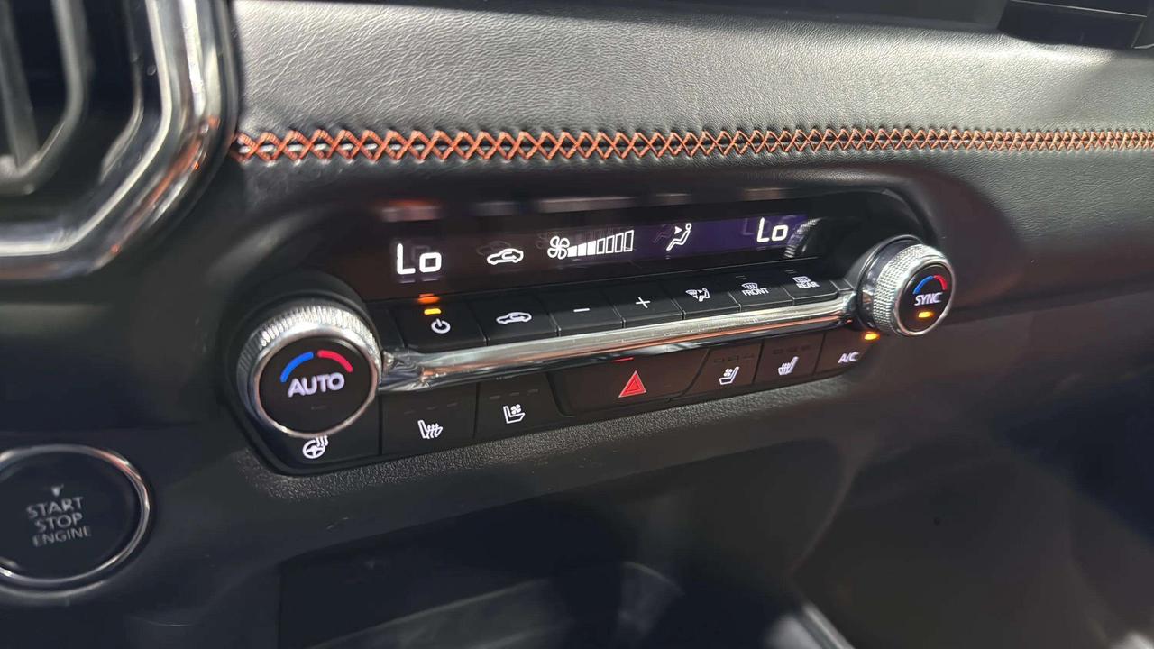 2023 Mazda CX-50 GT |CLEAN CARFAX | BOSE | HEADSUP |VENT SEATS|PANO Photo
