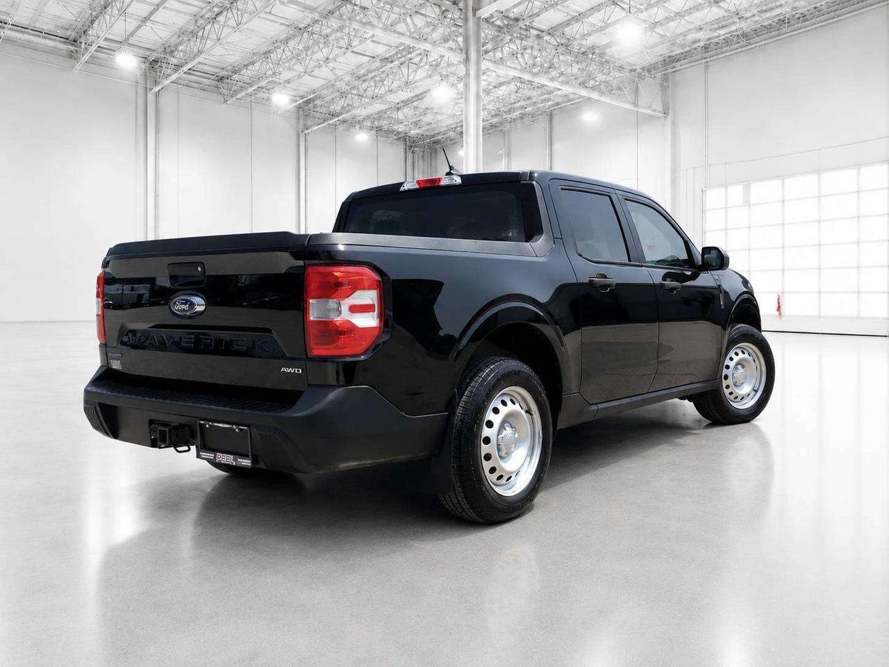 2024 Ford Maverick XL | 2.0L EcoBoost | 4K Tow | Liner / Cover | AWD Photo3