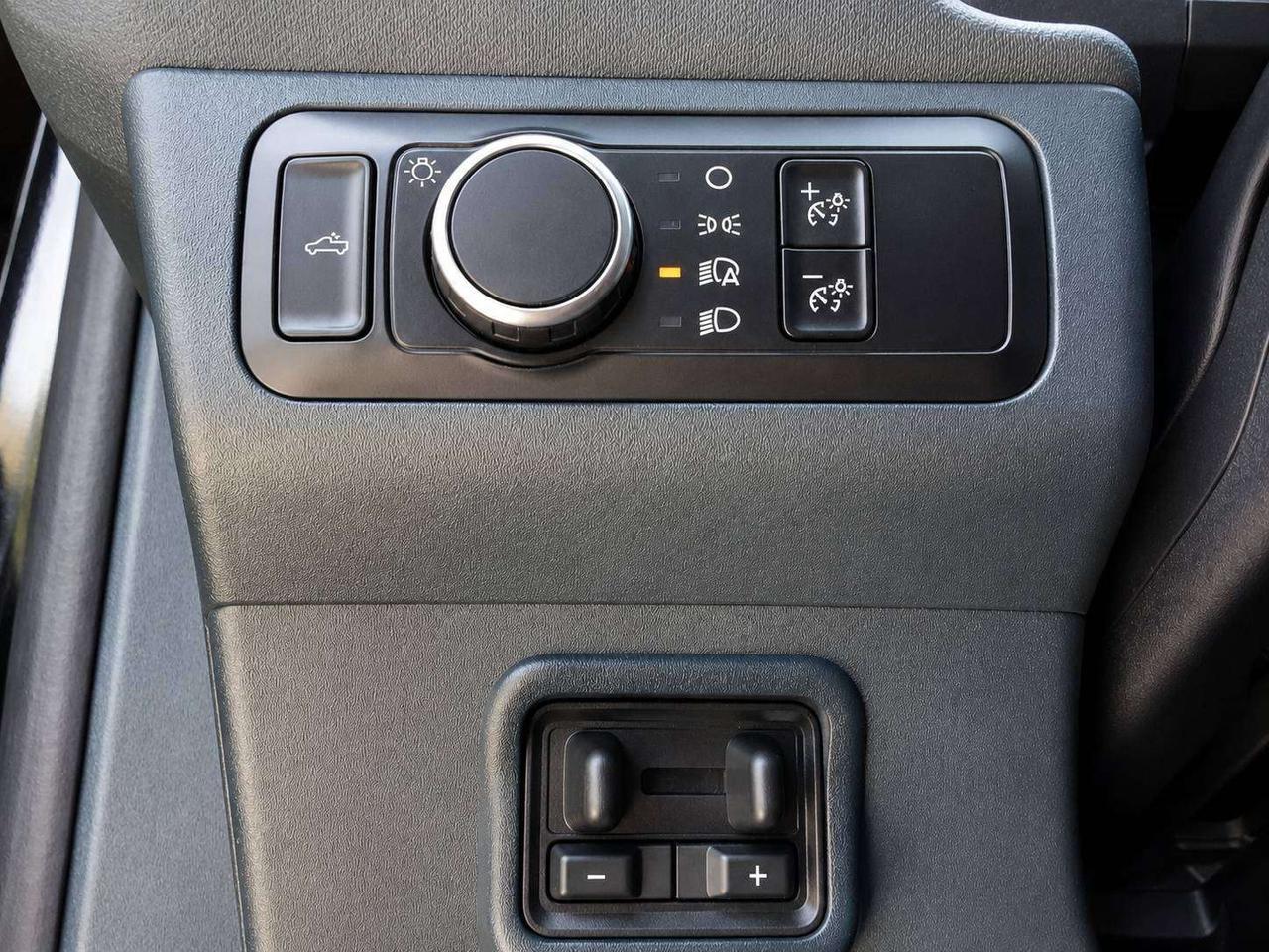 2024 Ford Maverick XL | 2.0L EcoBoost | 4K Tow | Liner / Cover | AWD Photo