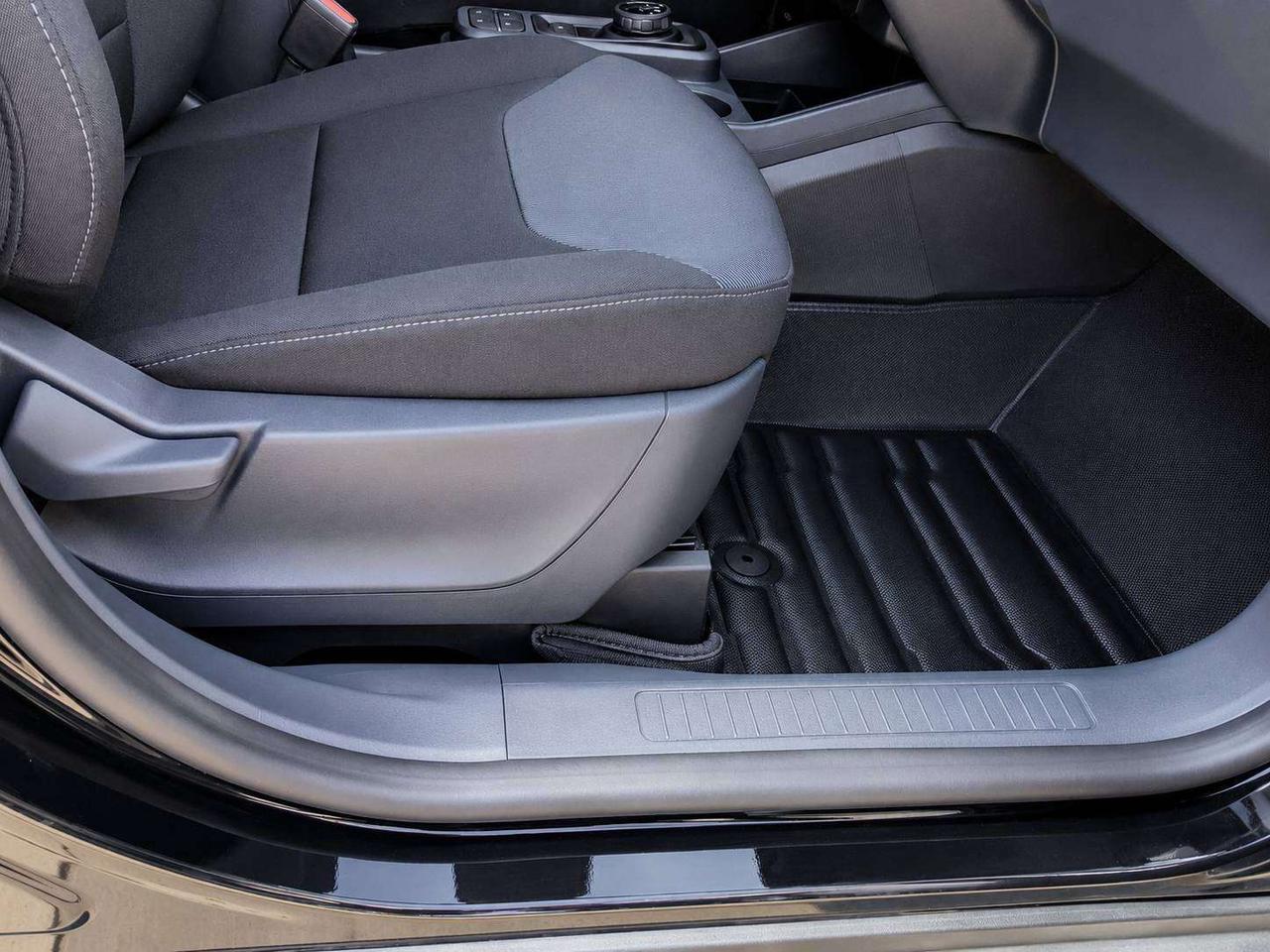 2024 Ford Maverick XL | 2.0L EcoBoost | 4K Tow | Liner / Cover | AWD Photo