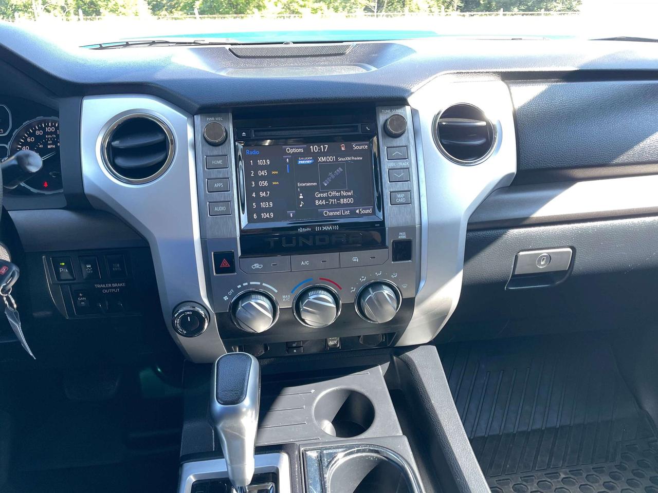 2018 Toyota Tundra TRD Sport Photo2