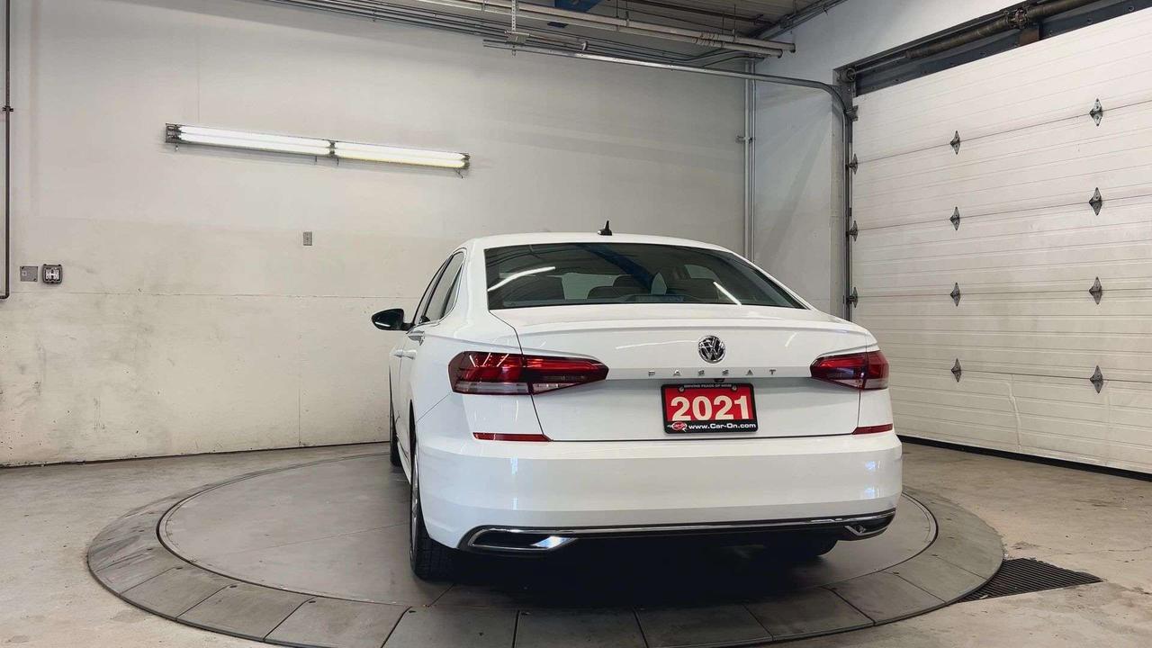 2021 Volkswagen Passat AUTO | HTD LEATHER | SUNROOF | CARPLAY | ALLOYS Photo