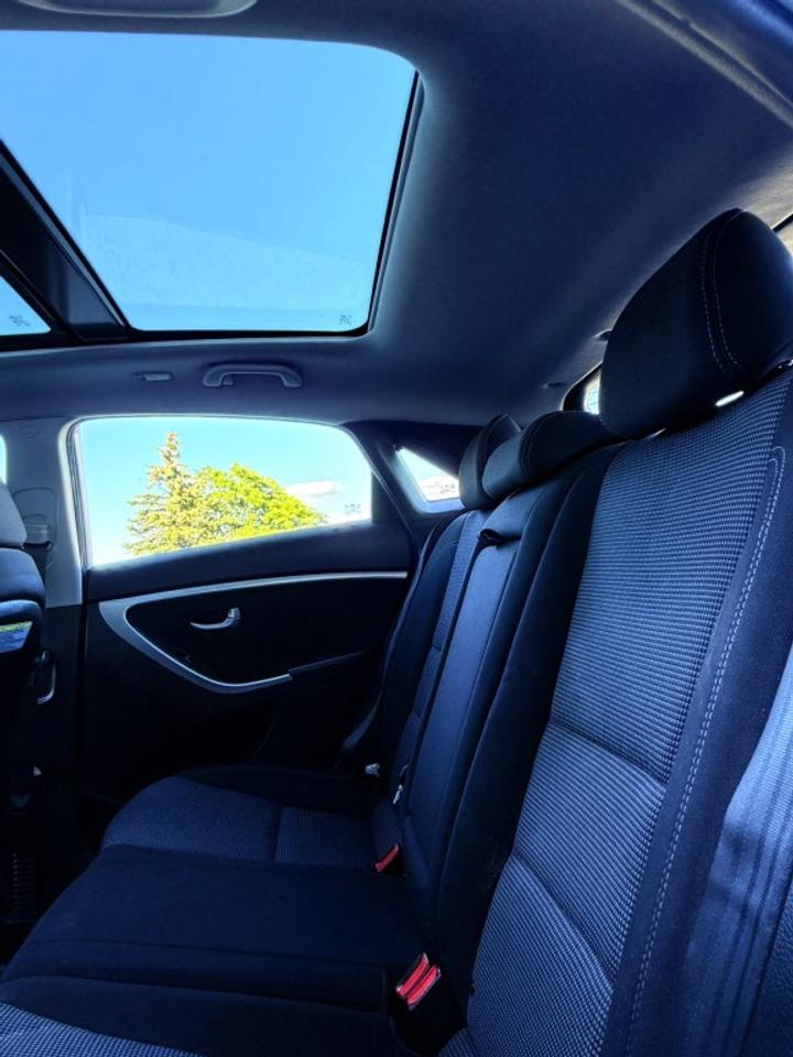 2014 Hyundai Elantra STD, Style, Tech Photo