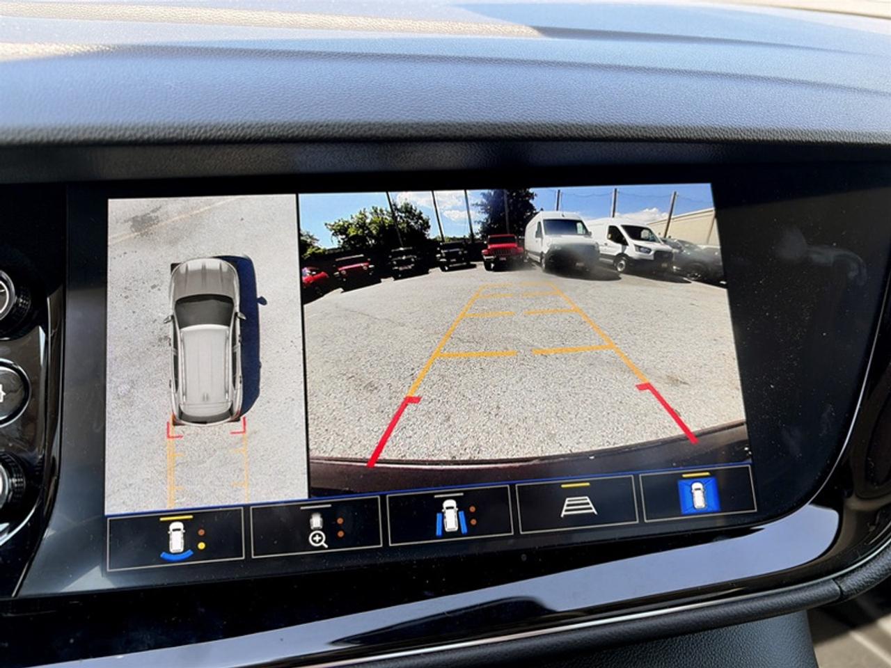 2022 Buick Envision Avenir w/Tech Pkg II Photo