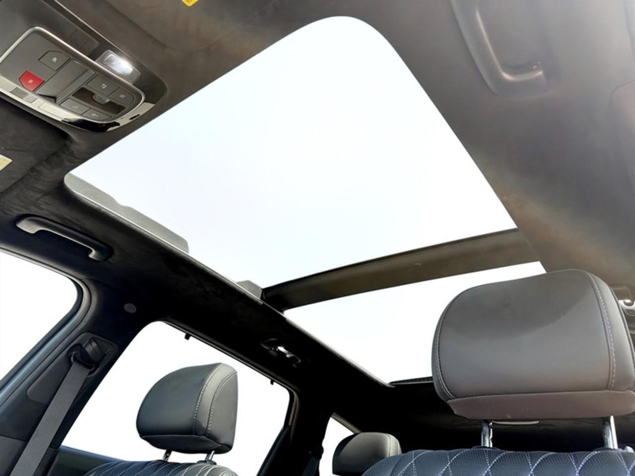 2023 Hyundai Santa Fe ULTIMATE CALLIGRAPHY AWD Photo