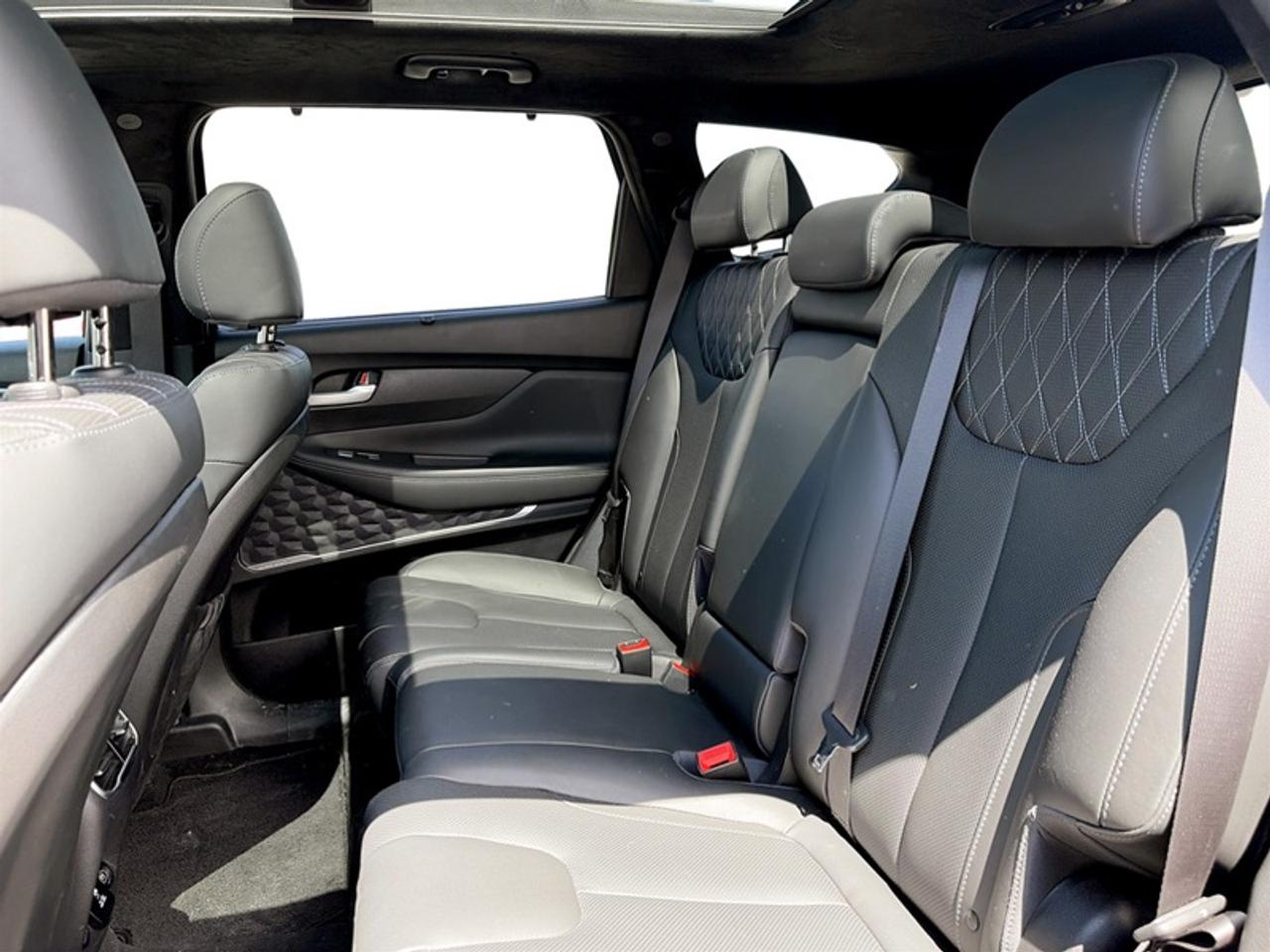 2023 Hyundai Santa Fe ULTIMATE CALLIGRAPHY AWD Photo