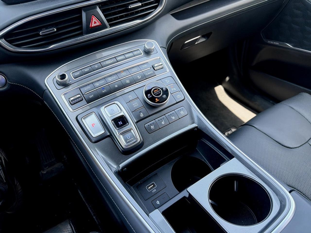 2023 Hyundai Santa Fe ULTIMATE CALLIGRAPHY AWD Photo