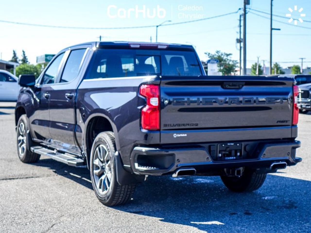 2024 Chevrolet Silverado 1500 RST4WD Crew Cab 147"5.3L 5 passengers with captain chair Photo