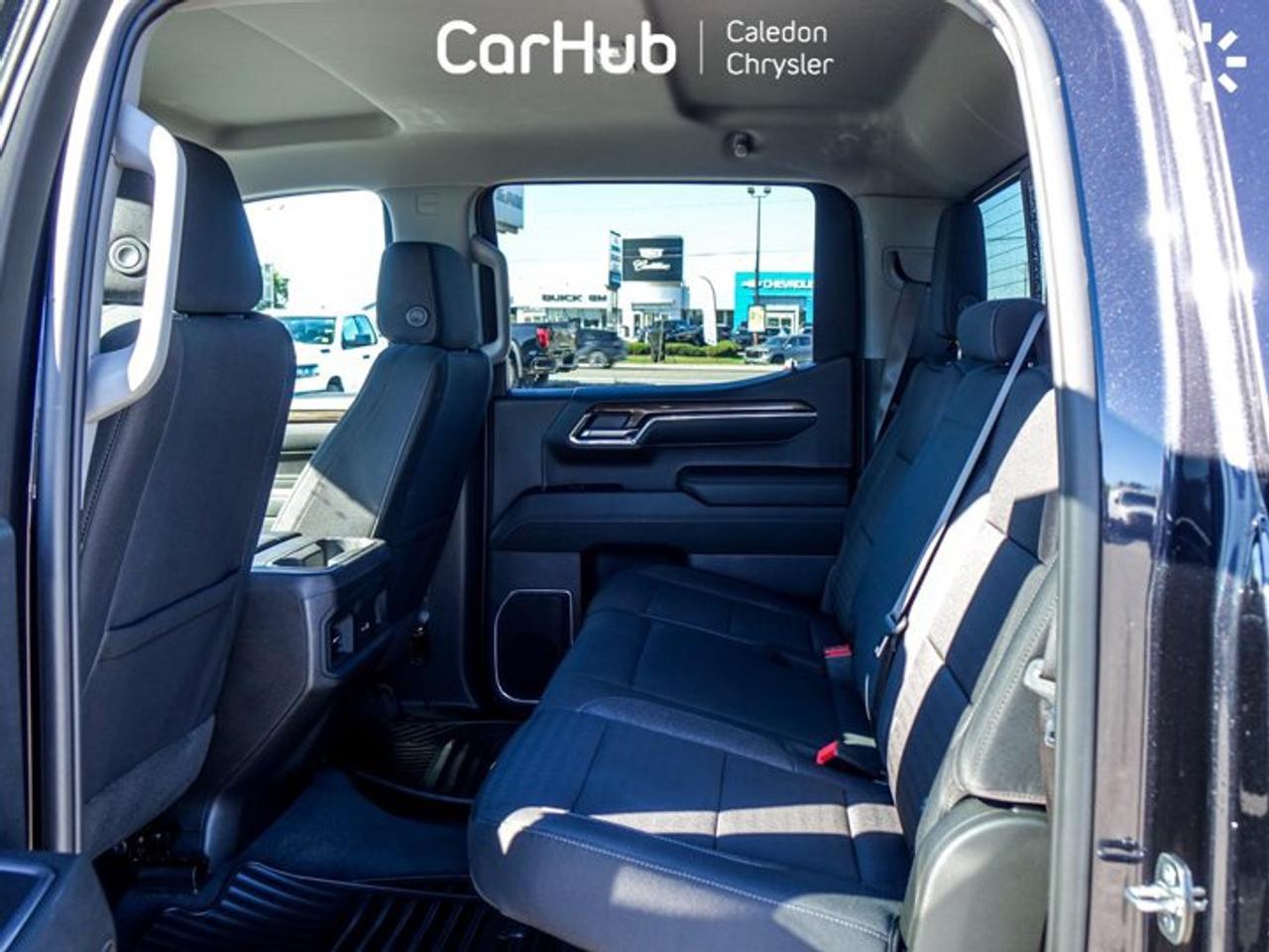 2024 Chevrolet Silverado 1500 RST4WD Crew Cab 147"5.3L 5 passengers with captain chair Photo