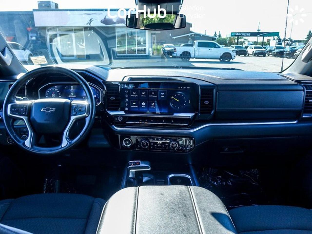 2024 Chevrolet Silverado 1500 RST4WD Crew Cab 147" 5.3L 5 passengers with captain chair Photo