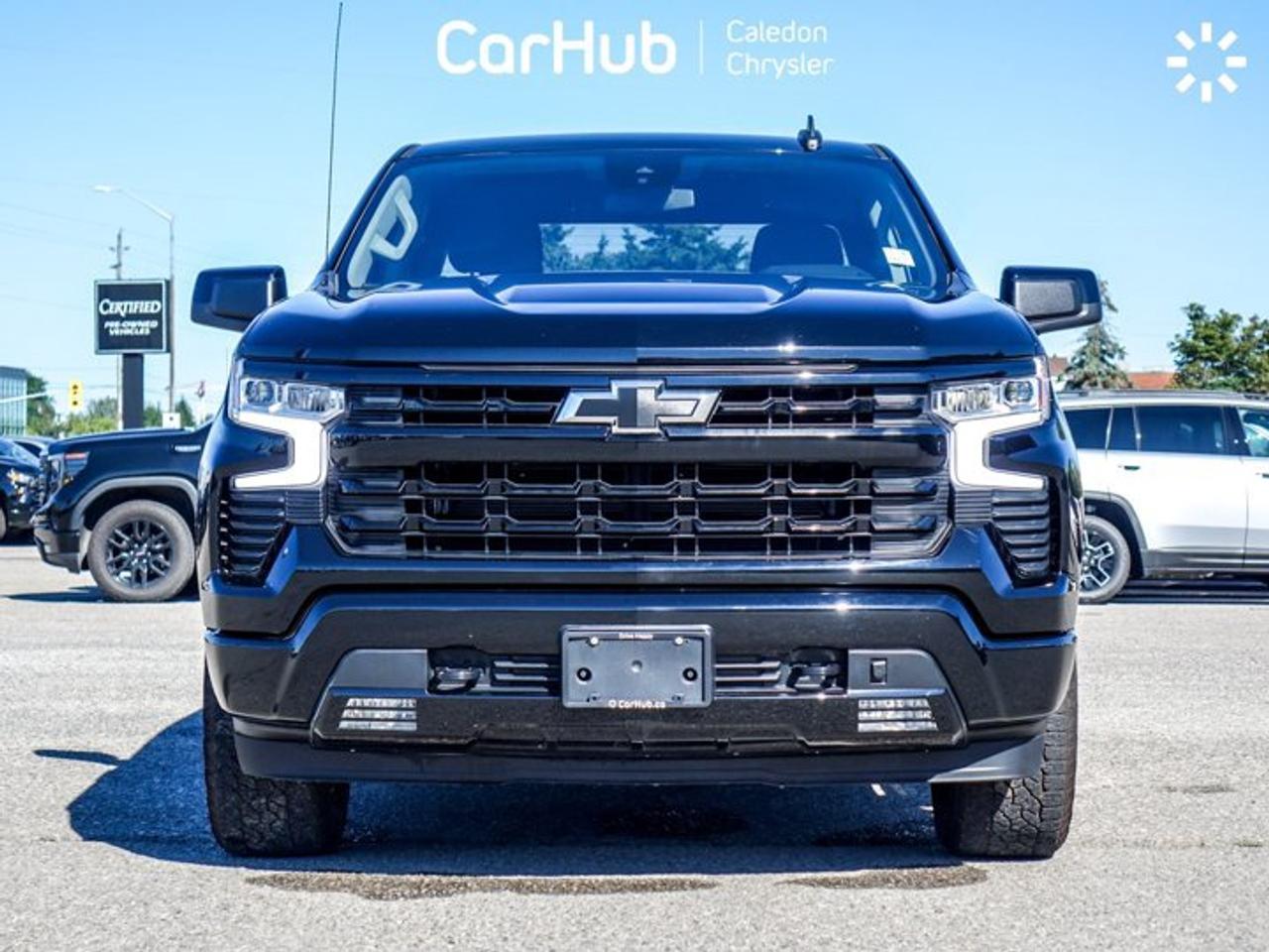 2024 Chevrolet Silverado 1500 RST4WD Crew Cab 147" 5.3L 5 passengers with captain chair Photo