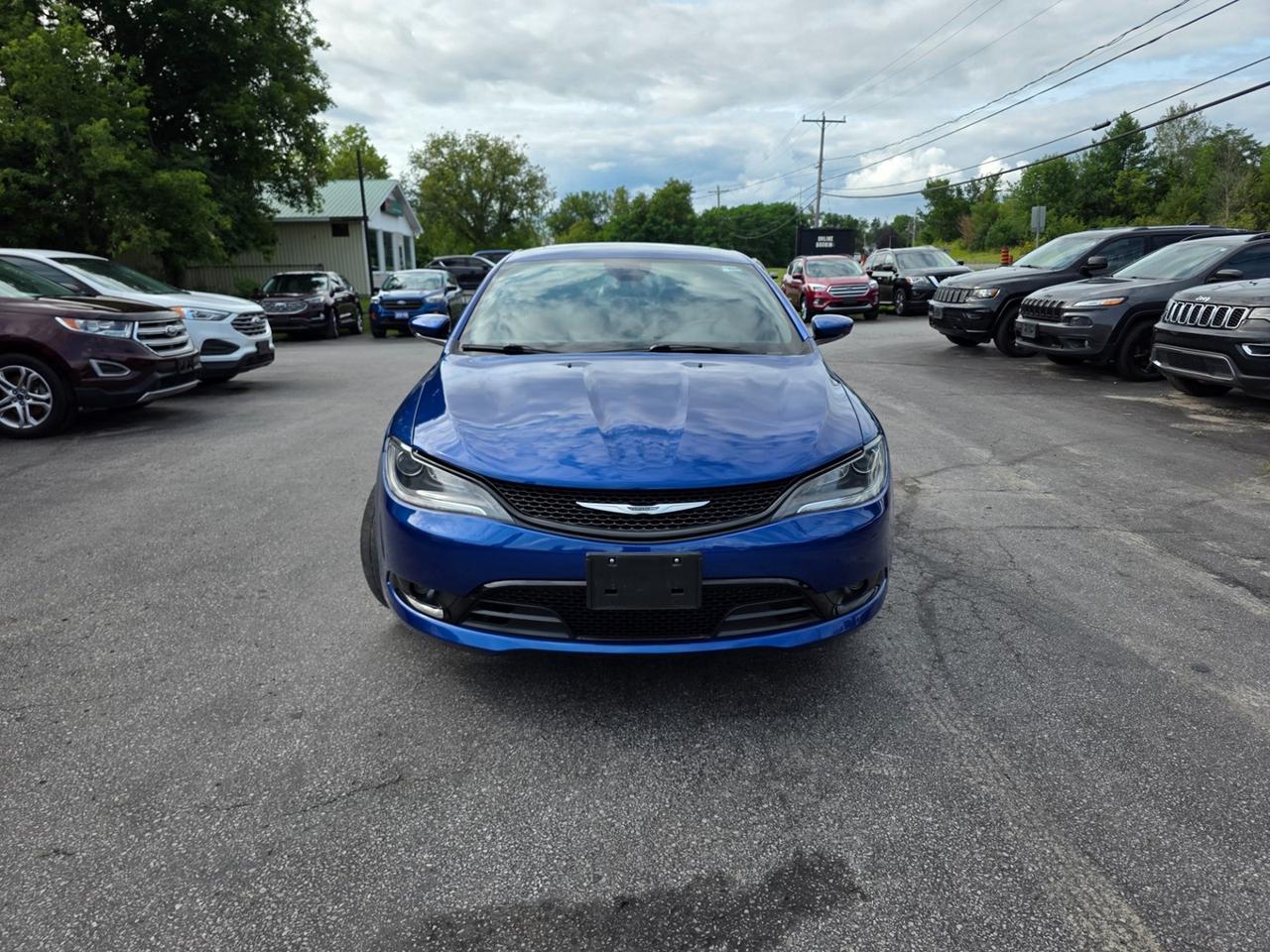 2016 Chrysler 200 S Photo
