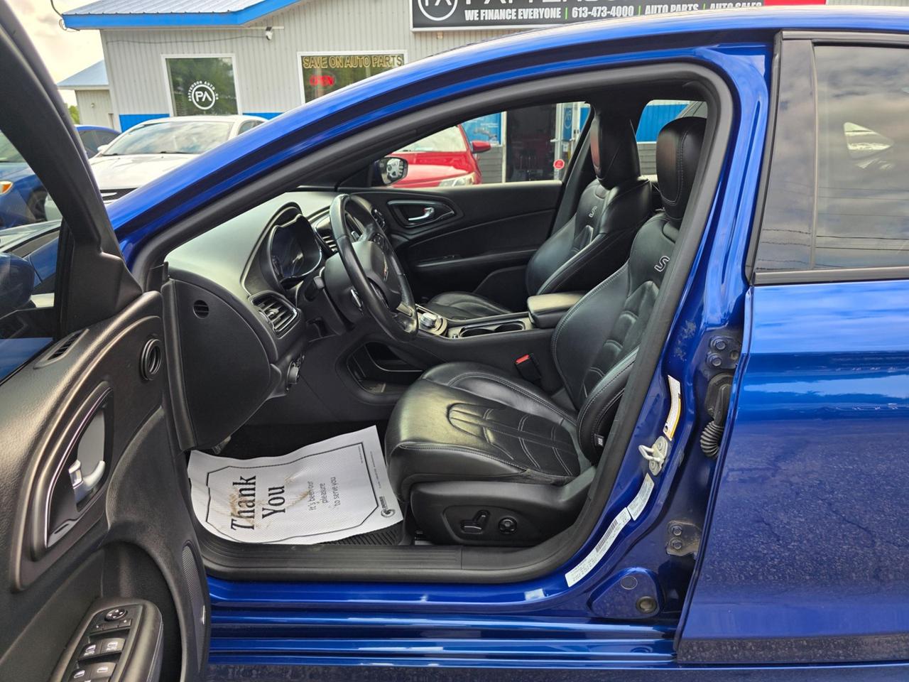 2016 Chrysler 200 S Photo