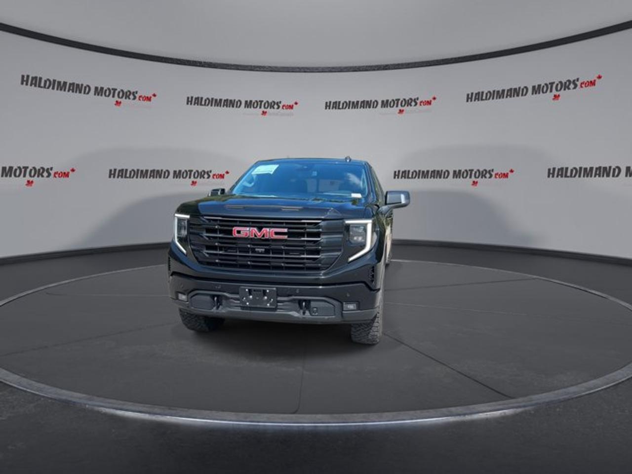 2025 GMC Sierra 1500 Elevation X31 Off Road Crew Cab 5.5' Box 4WD Photo