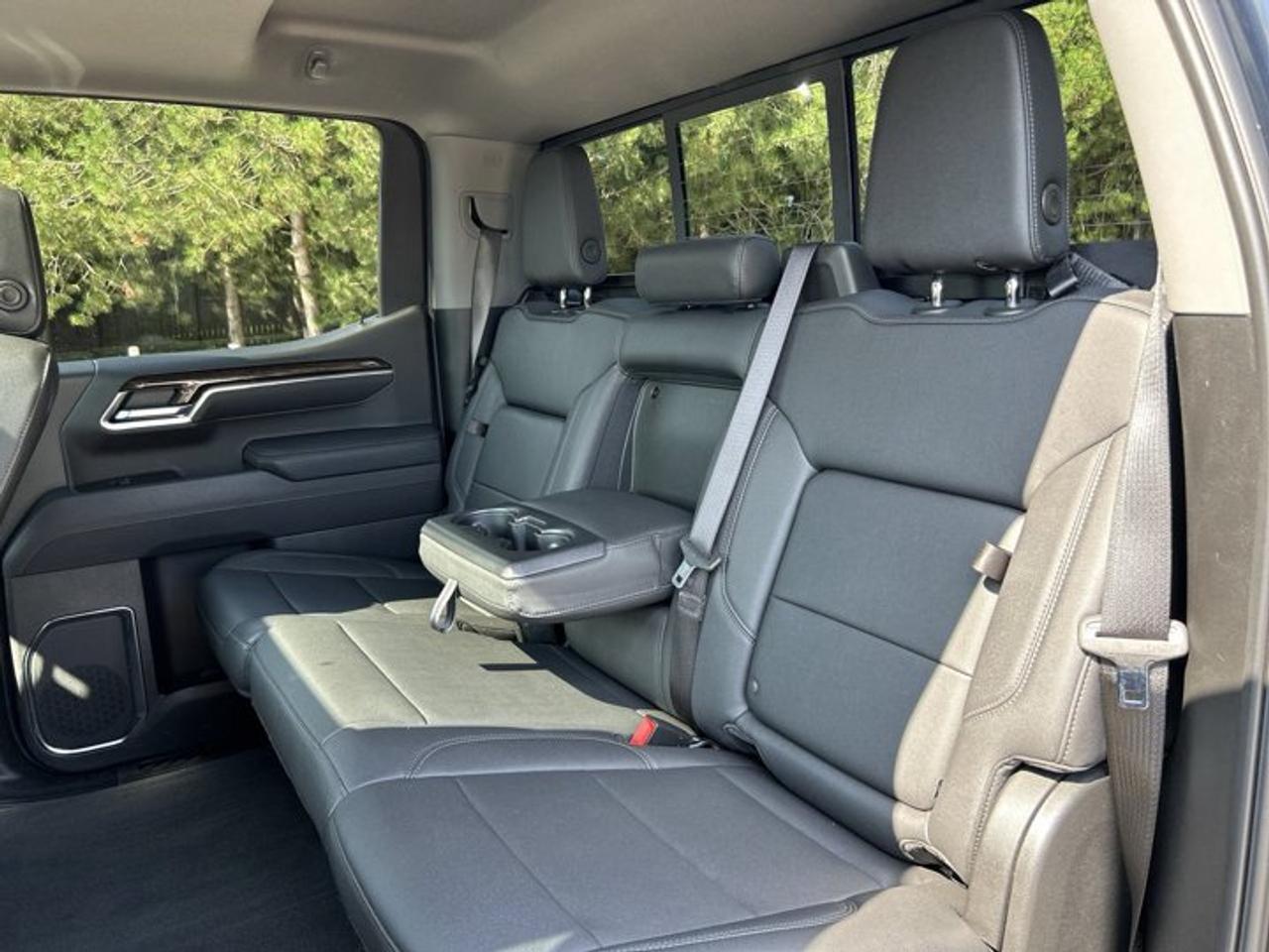 2025 GMC Sierra 1500 Elevation X31 Off Road Crew Cab 5.5' Box 4WD Photo