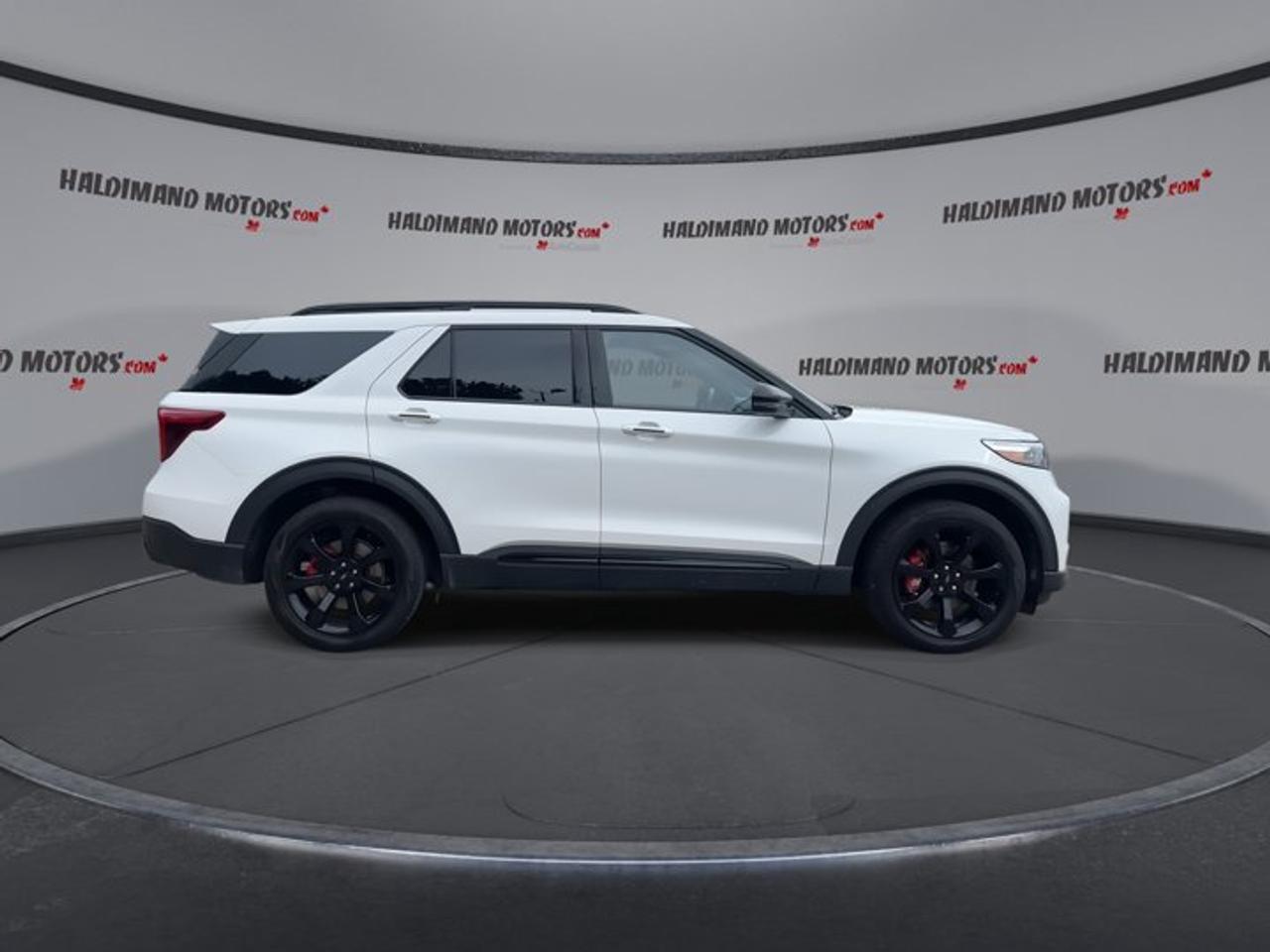 2024 Ford Explorer ST 4WD | No Accidents | Vent. Front Seats Photo
