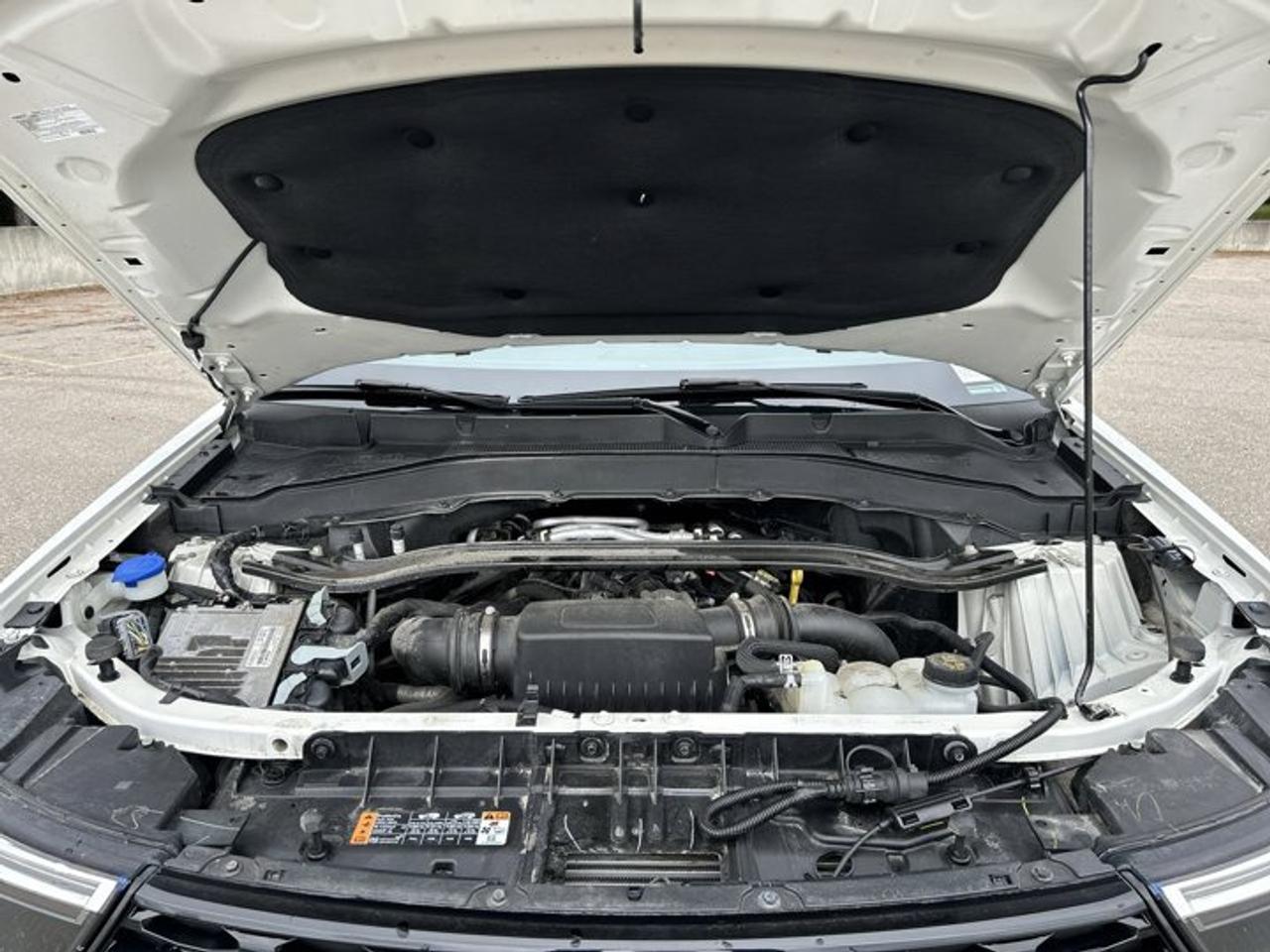 2024 Ford Explorer ST 4WD | No Accidents | Vent. Front Seats Photo