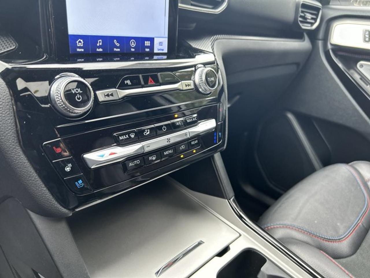 2024 Ford Explorer ST 4WD | No Accidents | Vent. Front Seats Photo