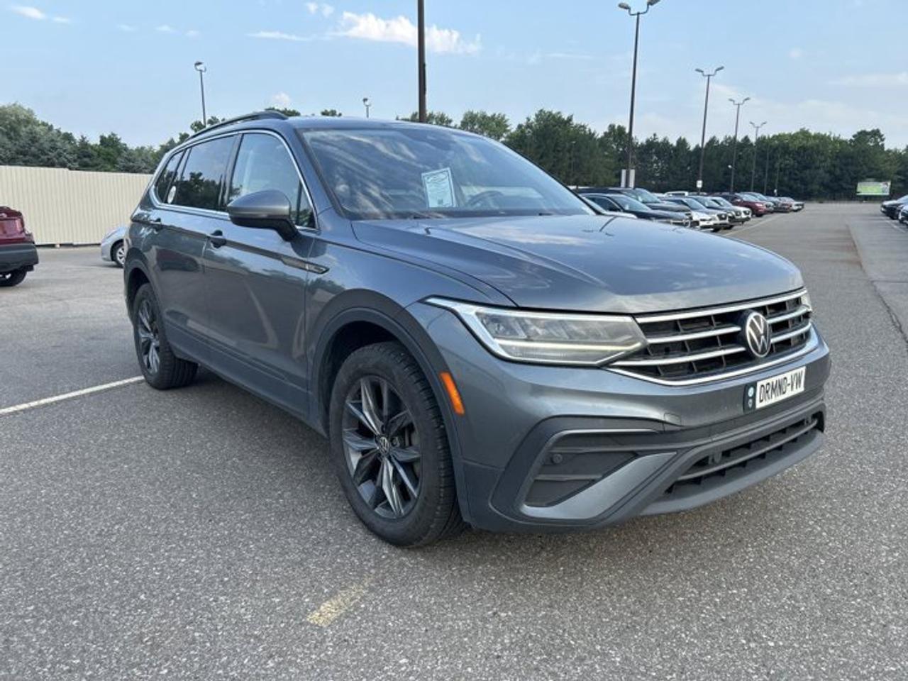 2022 Volkswagen Tiguan Comfortline 4WD | No Accidents | Leather Seats Photo2