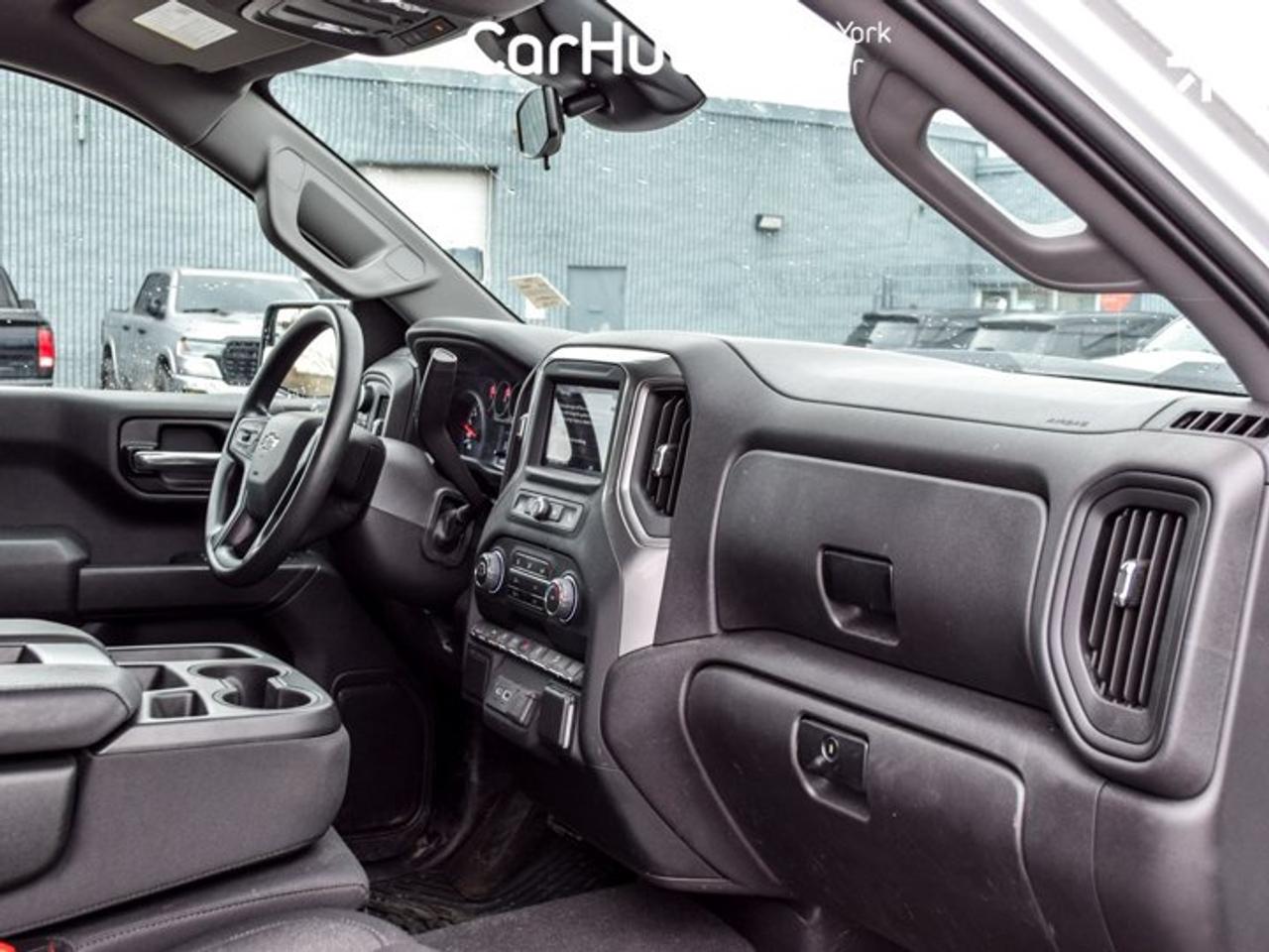 2024 Chevrolet Silverado 1500 Custom Trail Boss 147" Apple CarPlay Android Auto Power Seats Remote Start Photo