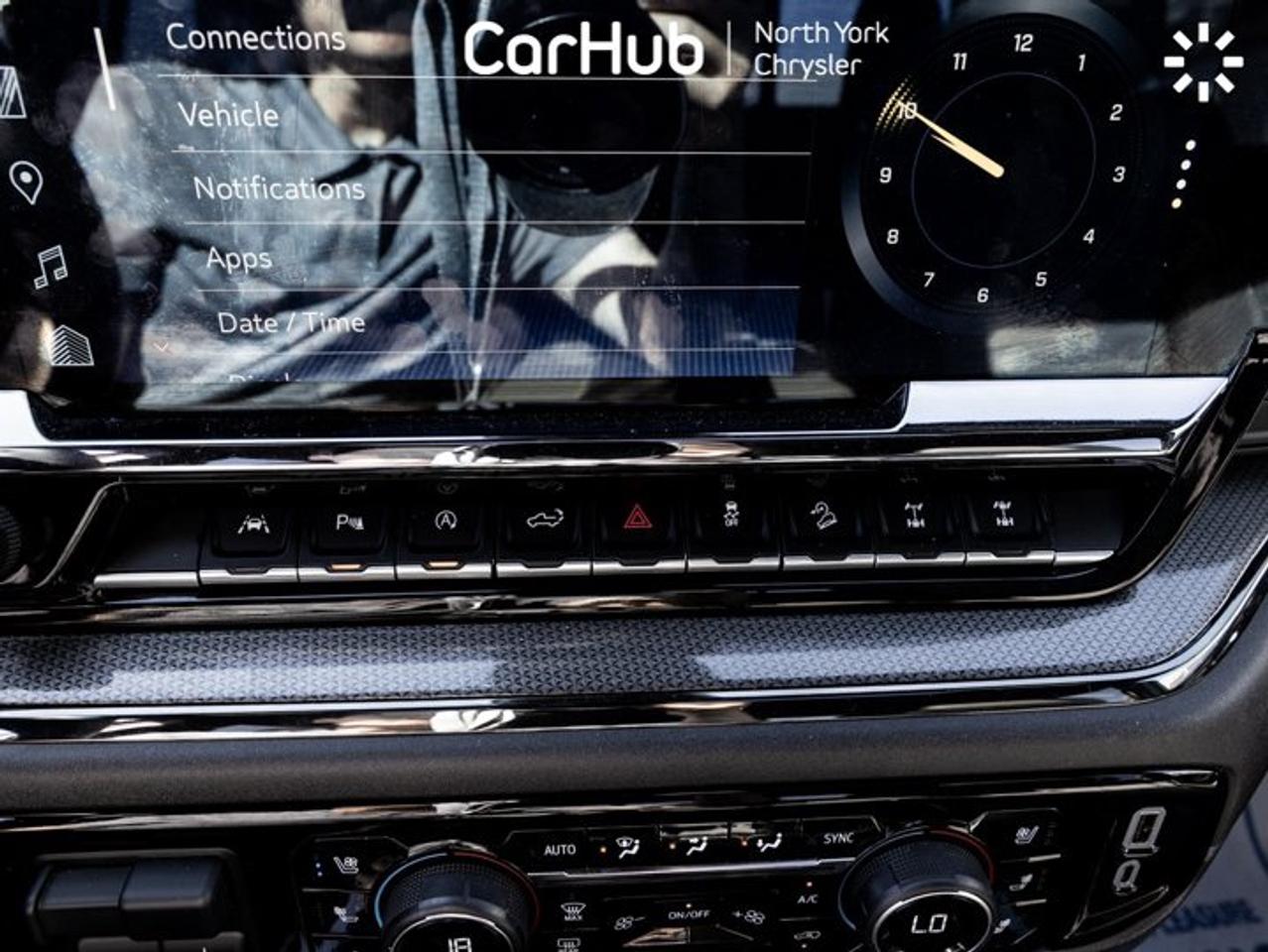 2024 Chevrolet Silverado 1500 ZR2 147'' Sun Roof 13.4'' Screen Remote Start Apple CarPlay Android Auto Photo