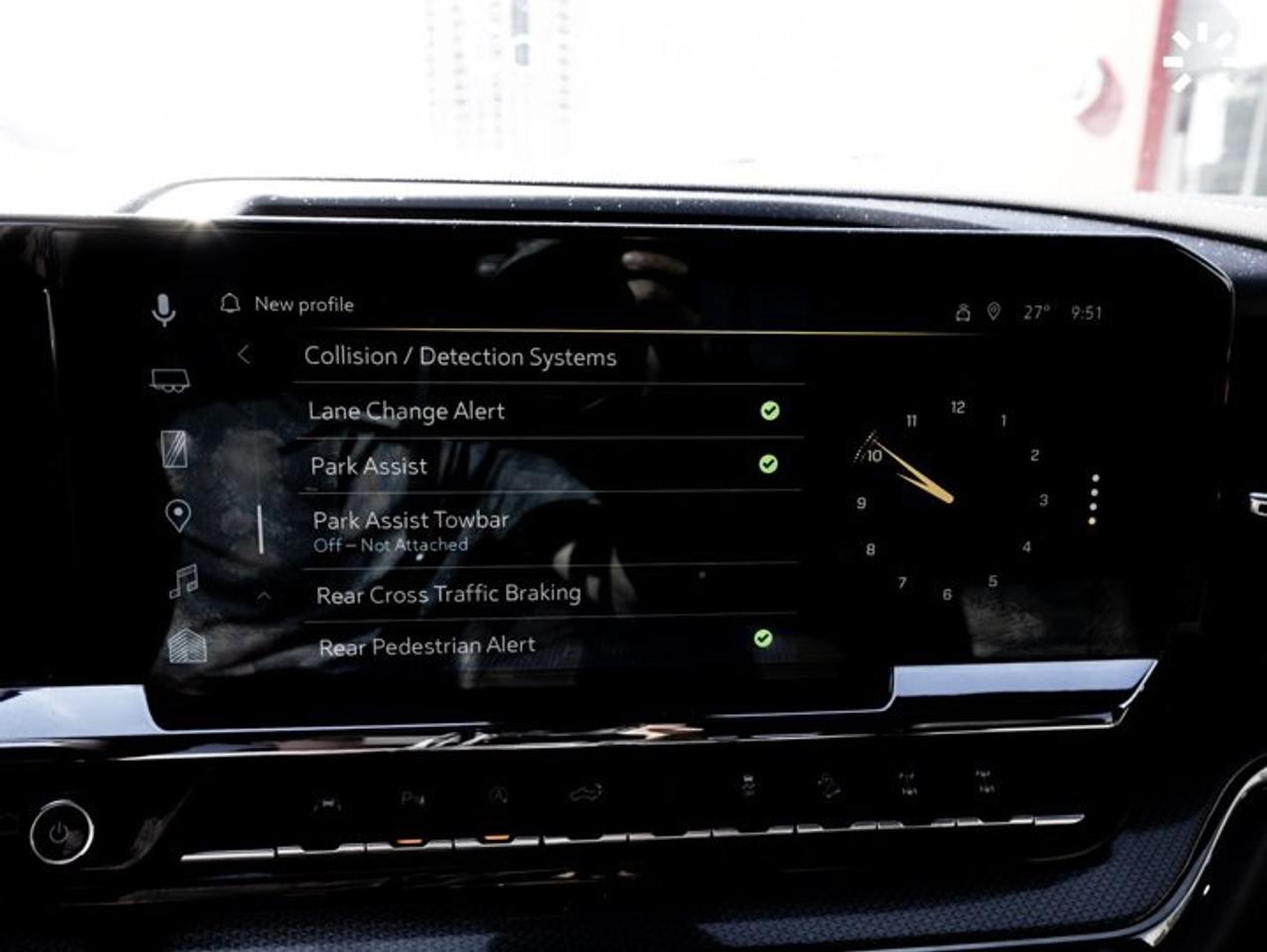 2024 Chevrolet Silverado 1500 ZR2 147'' Sun Roof 13.4'' Screen Remote Start Apple CarPlay Android Auto Photo
