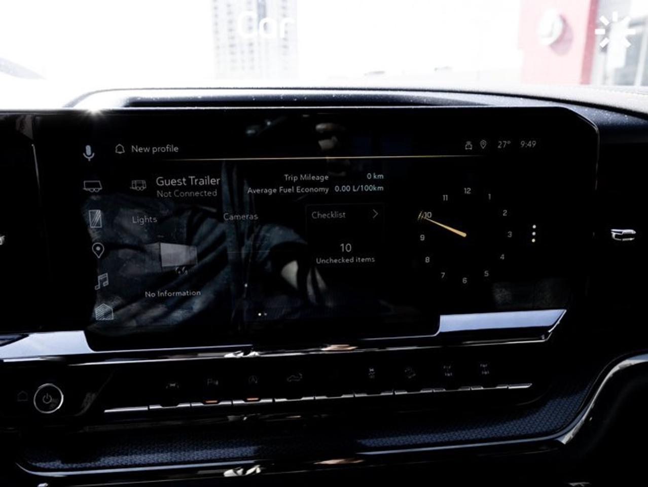 2024 Chevrolet Silverado 1500 ZR2 147'' Sun Roof 13.4'' Screen Remote Start Apple CarPlay Android Auto Photo