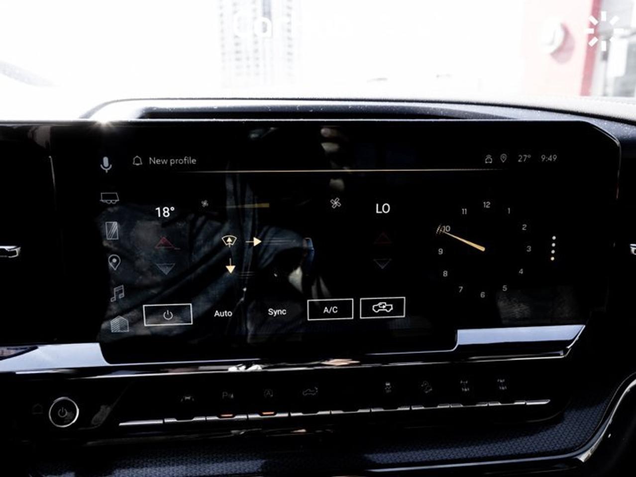2024 Chevrolet Silverado 1500 ZR2 147'' Sun Roof 13.4'' Screen Remote Start Apple CarPlay Android Auto Photo