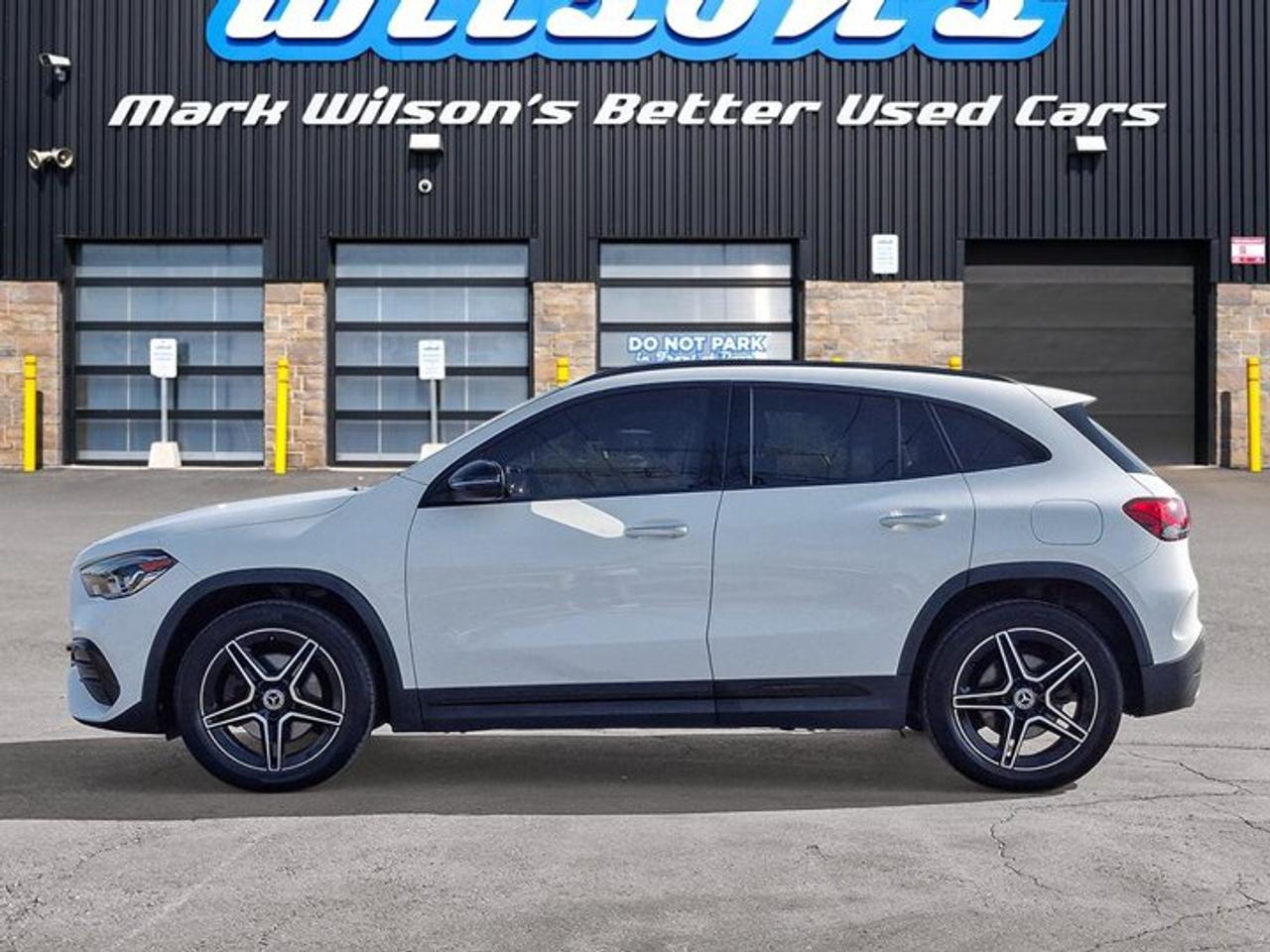 2021 Mercedes-Benz GLA 250 4MATIC® | Navi | Sunroof | Split Suede + Leather | CarPlay | Heated Seats | and More ! Photo2