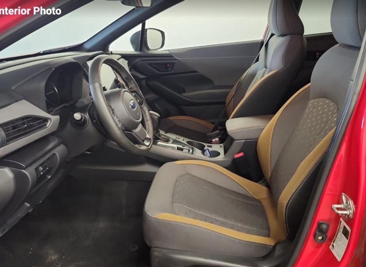 2024 Subaru XV Crosstrek Onyx AWD | Heated Seats + Steering | Sunroof | Adaptive Cruise Control | Lane Keep Assist and More ! Photo