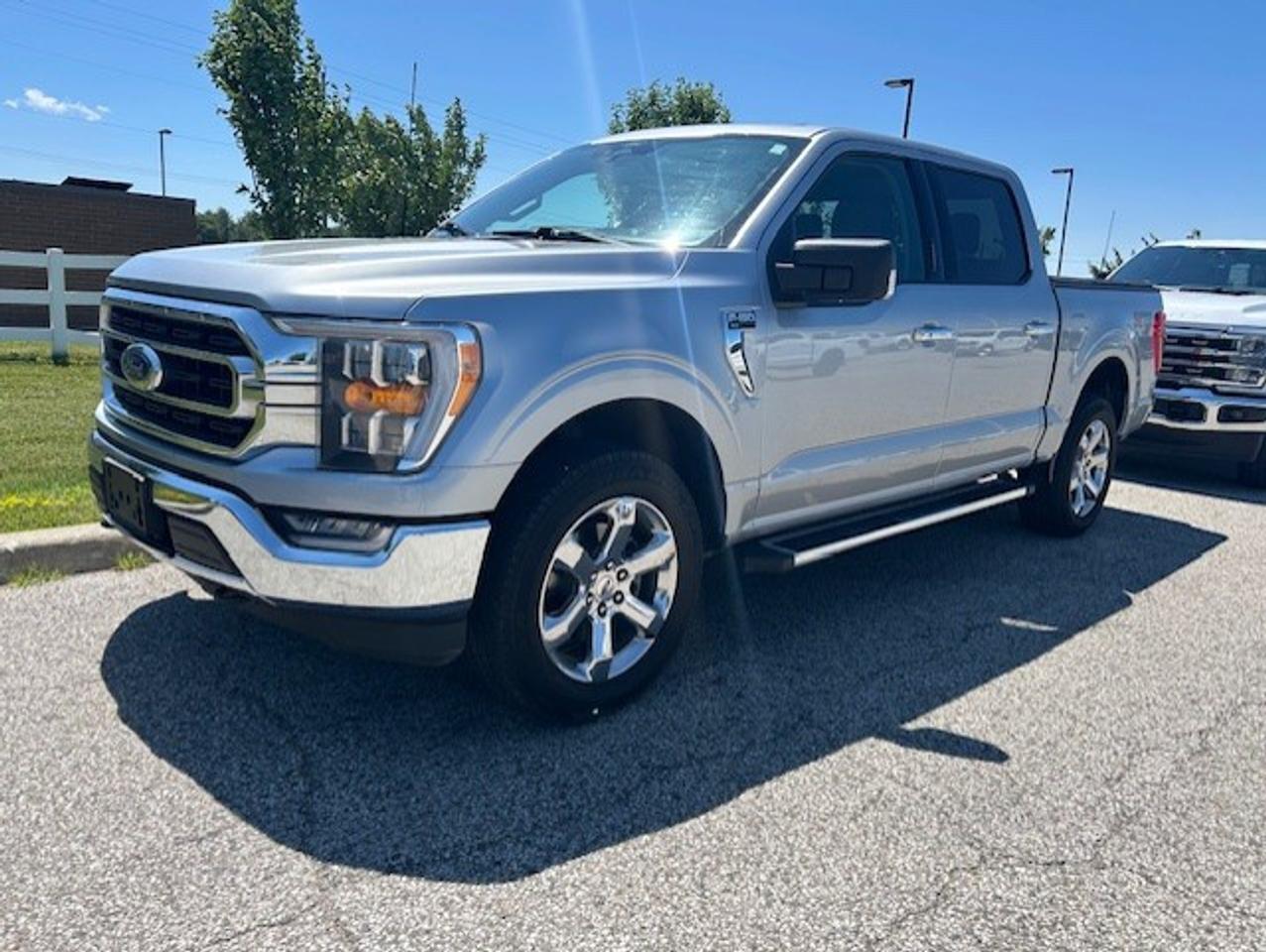 Used 2022 Ford F-150 XLT 4WD SuperCrew 5.5' Box for sale in Watford, ON