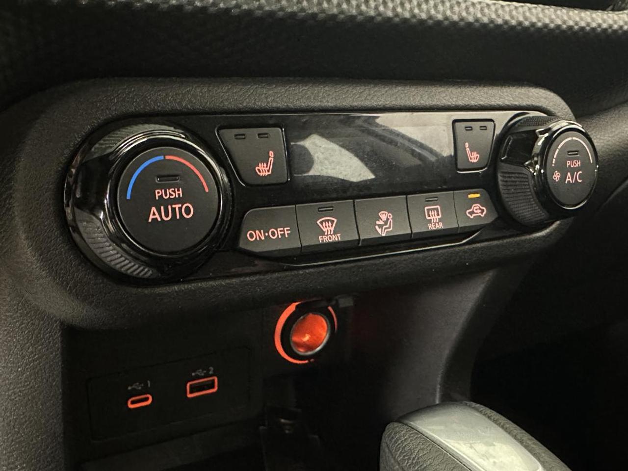 2024 Nissan Kicks SV FWD Photo