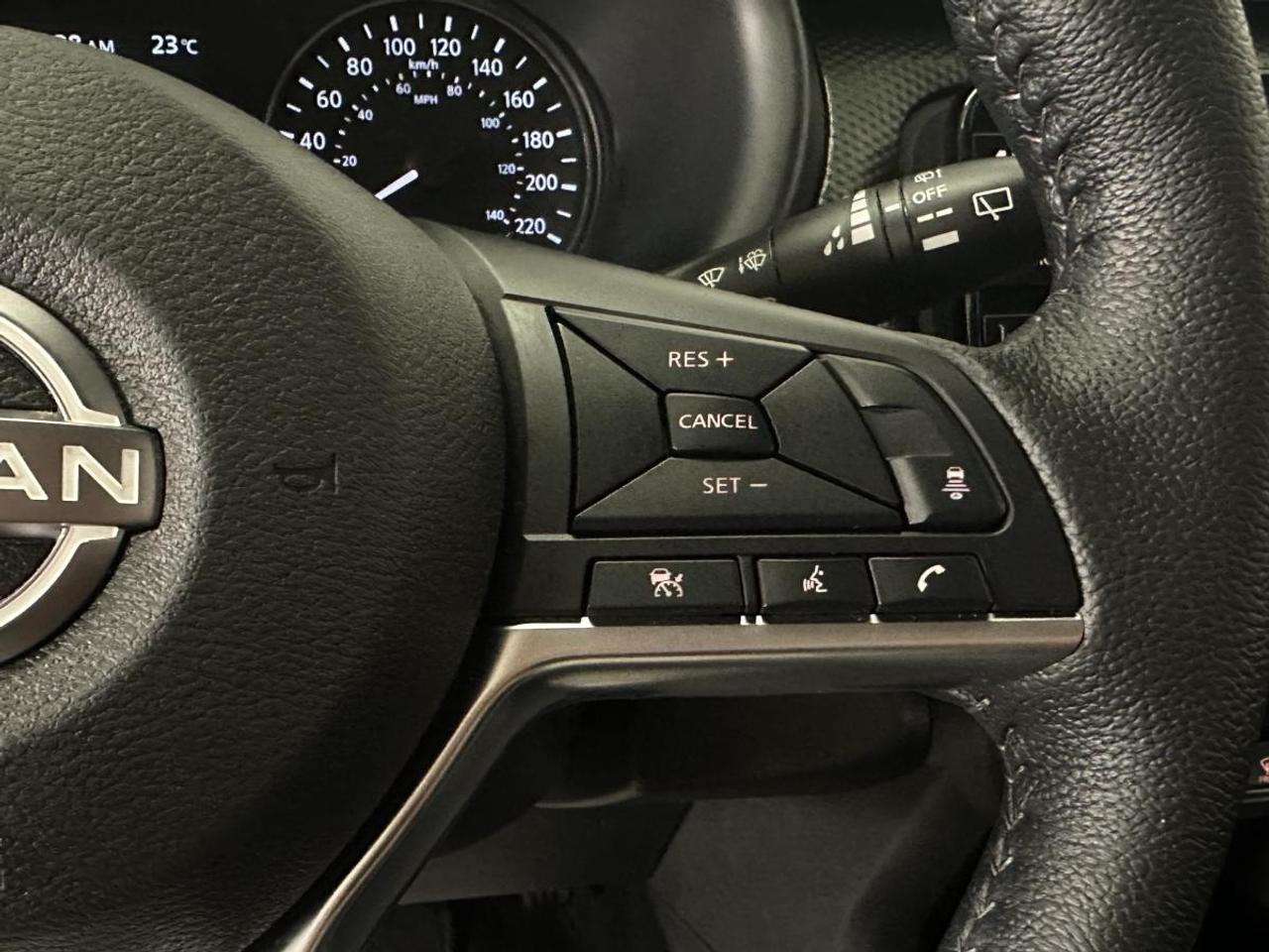 2024 Nissan Kicks SV FWD Photo
